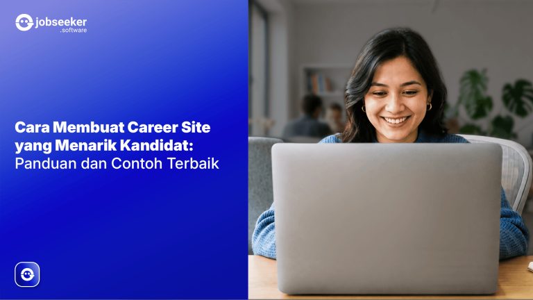 Featured image “Cara Membuat Career Site yang Menarik Kandidat: Panduan dan Contoh Terbaik” dengan wanita tersenyum sambil menatap layar laptopnya di sebuah meja kantor.